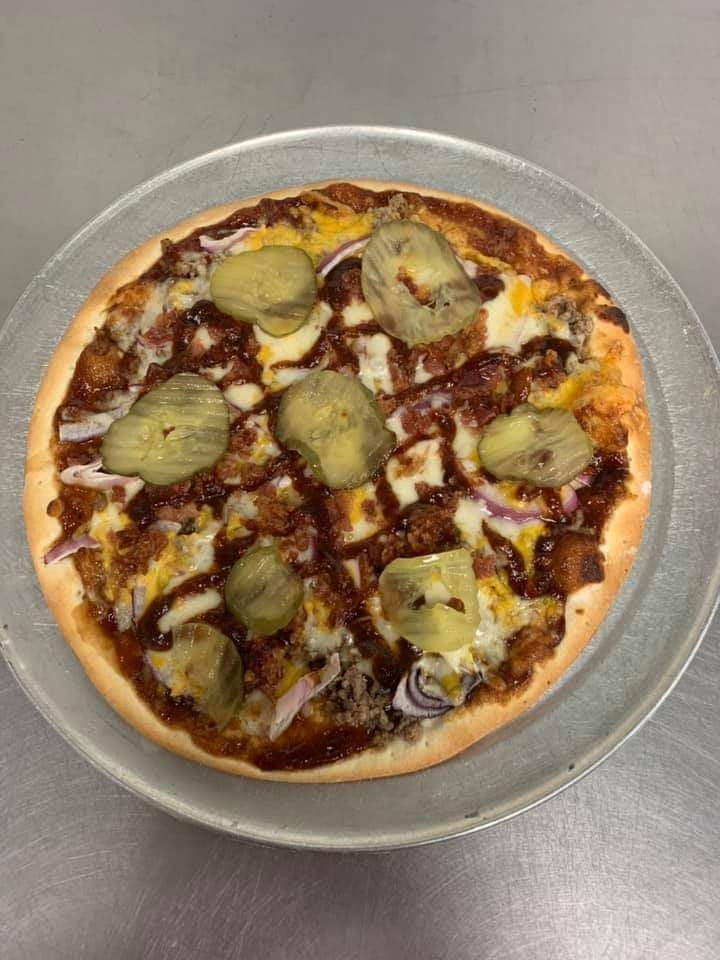 Griffin's Pizza House-3