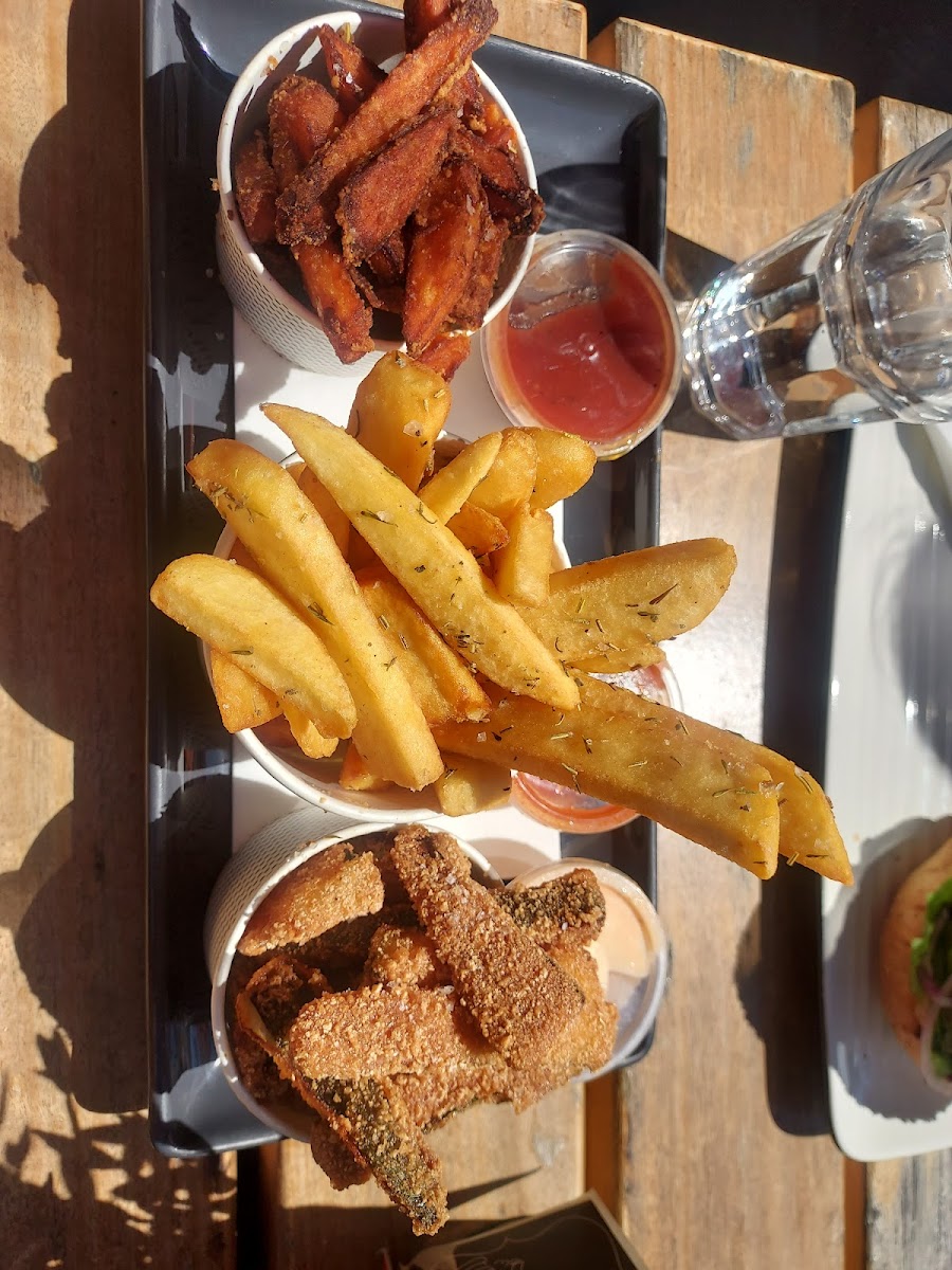 Grill'd Burgers - Elsternwick-6