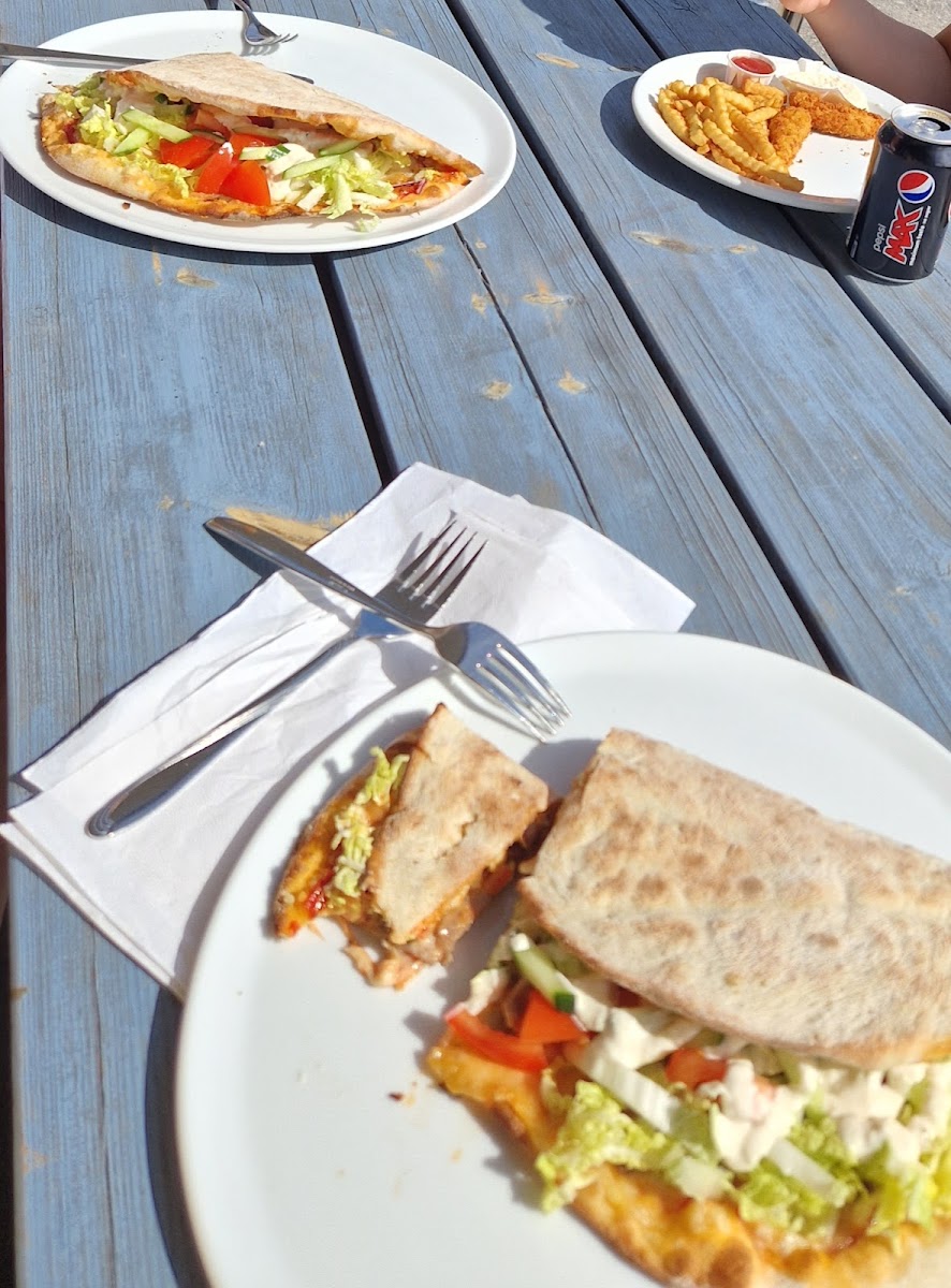 Grilli Pizzeria Kir-Si Avoin Yhtiö-8