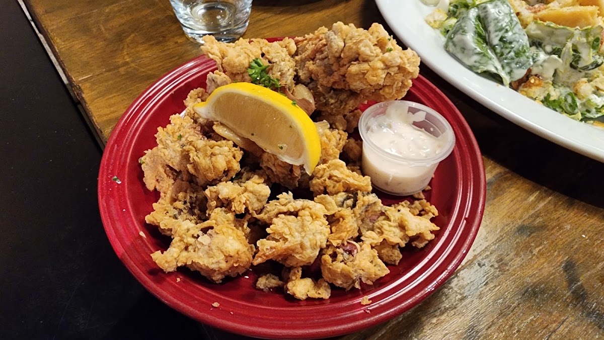 Gringo Chicken, Ribs & Friends - Sm Megamall Atrium-10