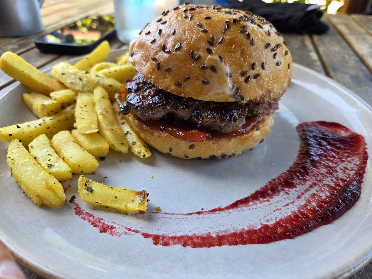 Grounded Grocer & Cafe-4