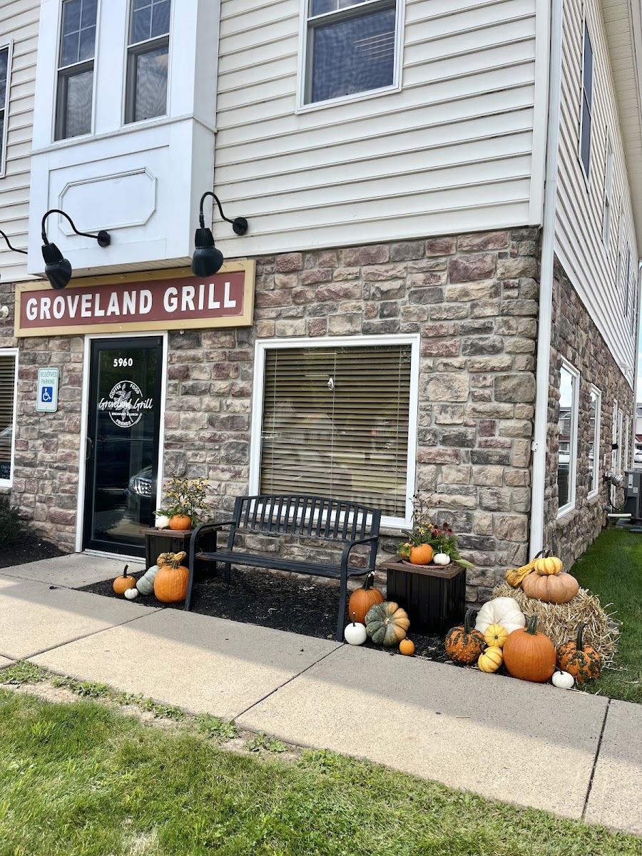 Groveland Grill