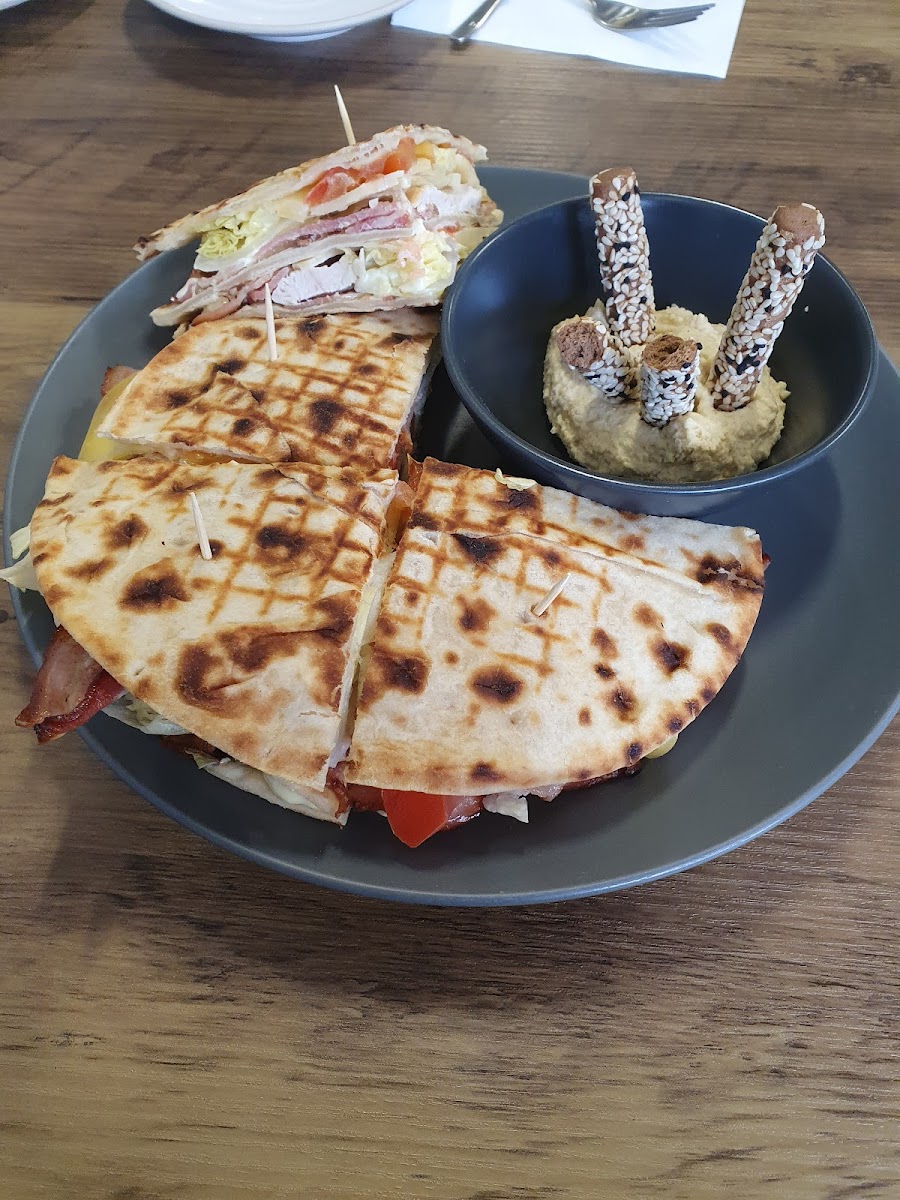 G's Cafe & Deli-10
