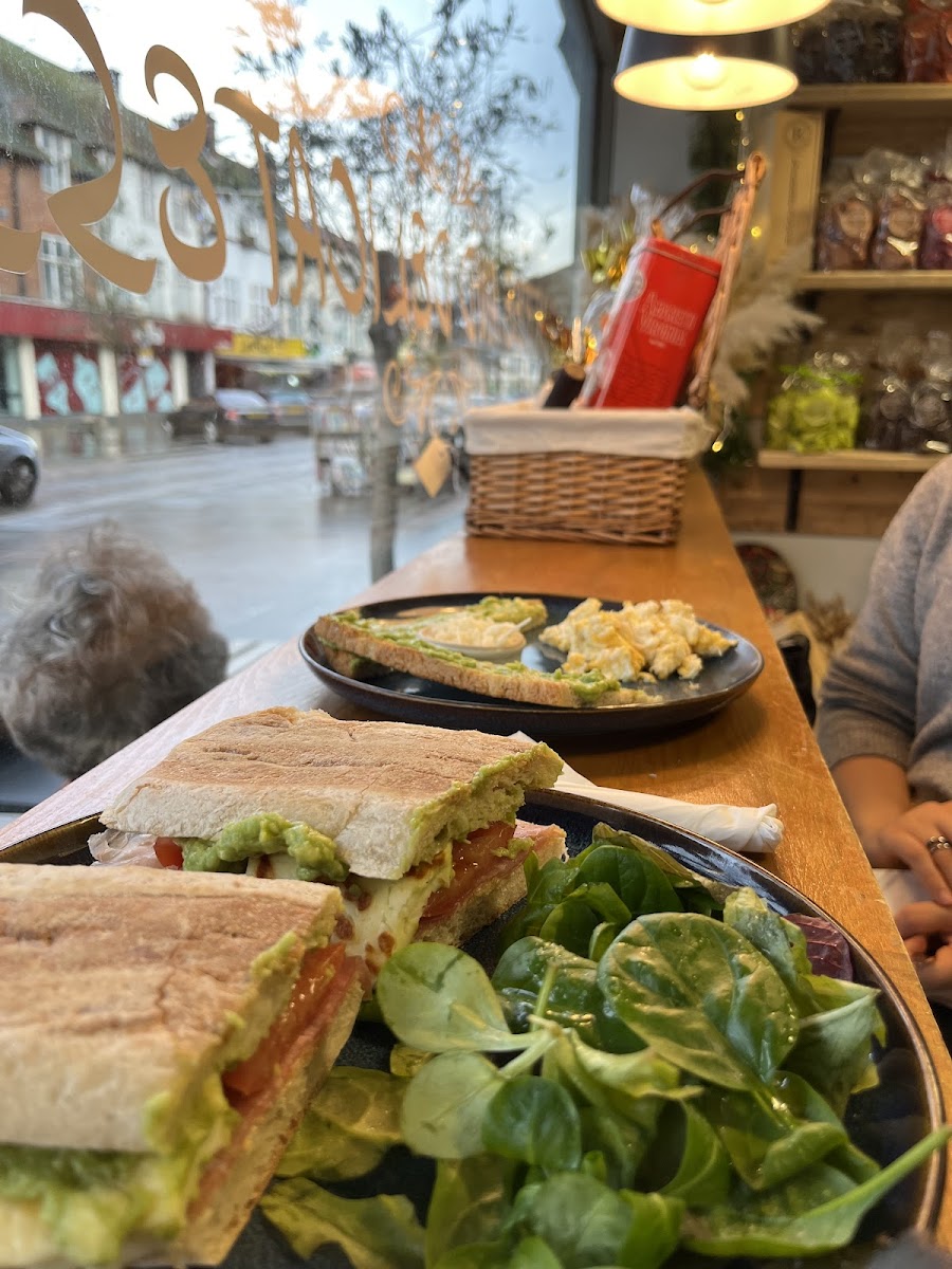 G's Cafe & Deli-2