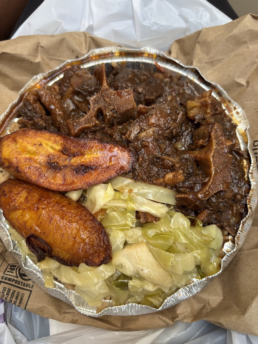 G's Eatery & Bakery-2