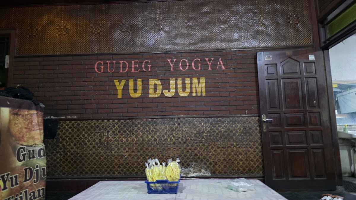 Gudeg Yu Djum Wijilan 31-4