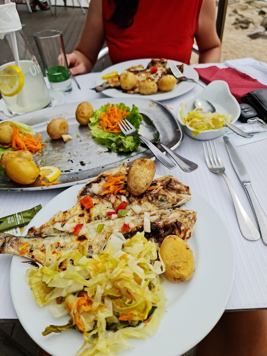 Guia Beach, Food & Drinks-5