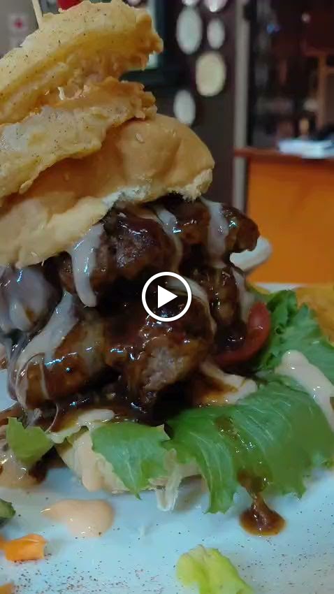 Guidos Kraggakamma Family Restaurant-2