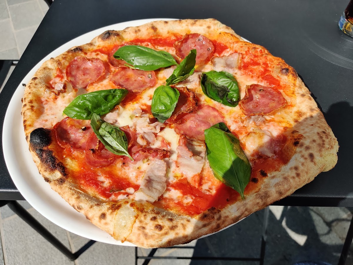 Guido's Pizza Grani-10