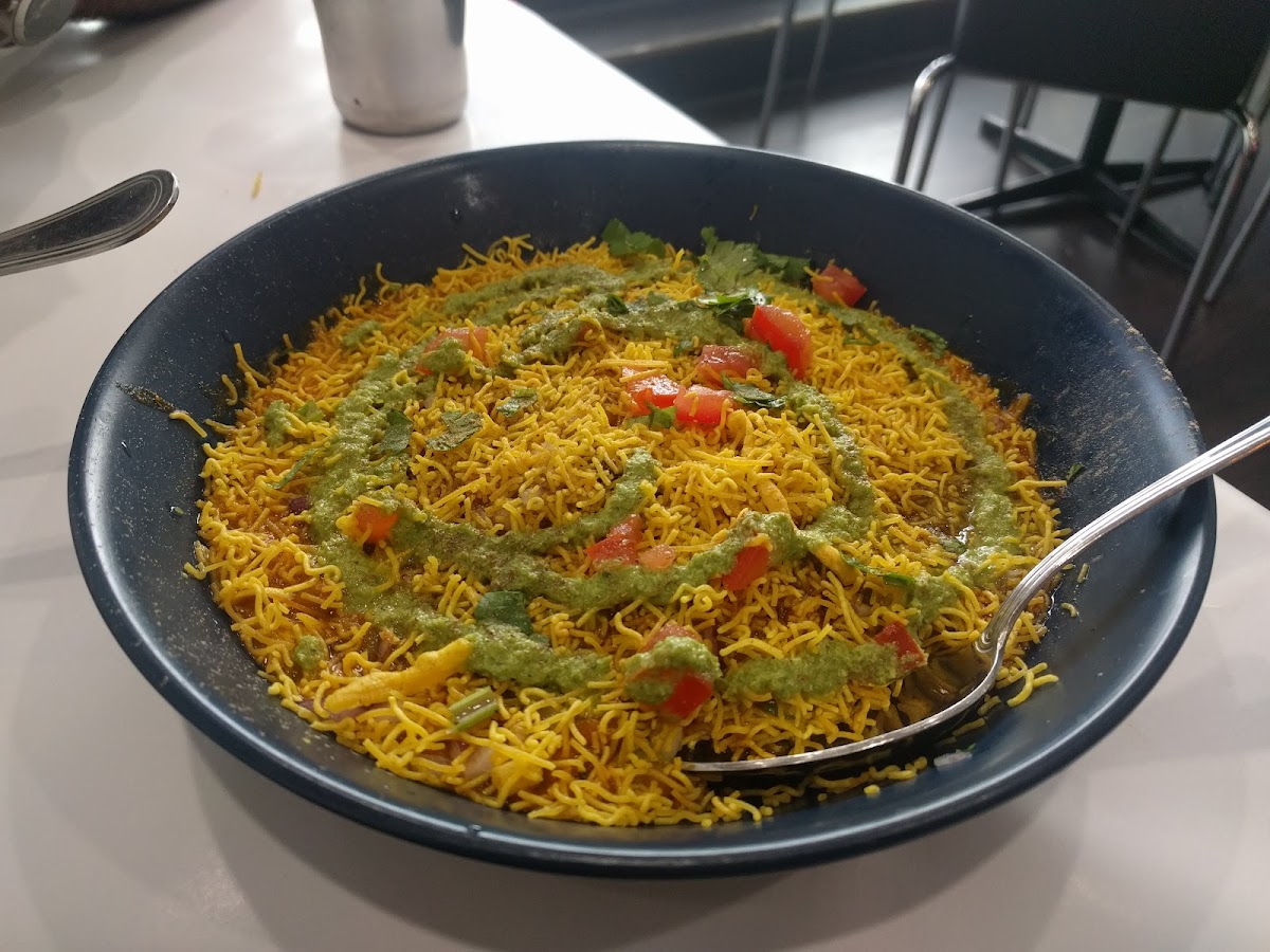 Gujju's Cafe & Chat House-9