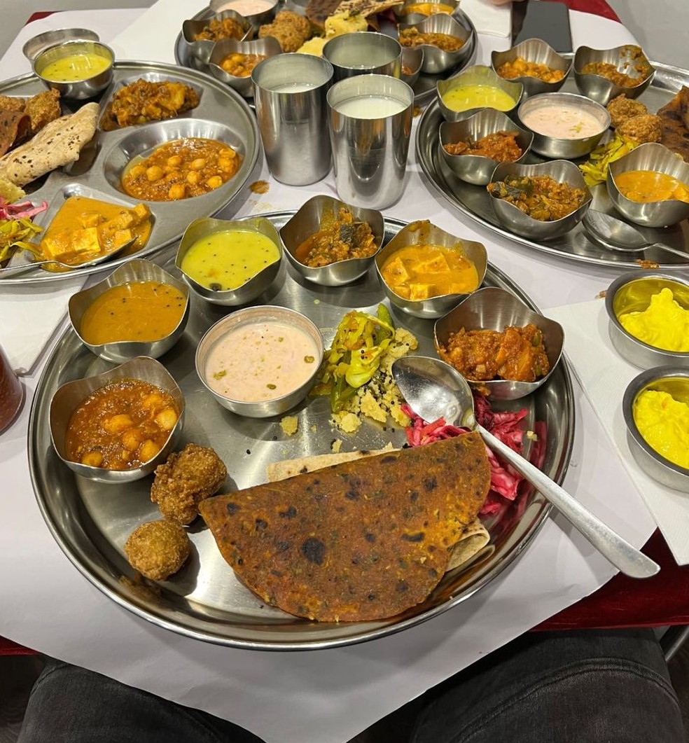 Gujju's Cafe & Chat House-4