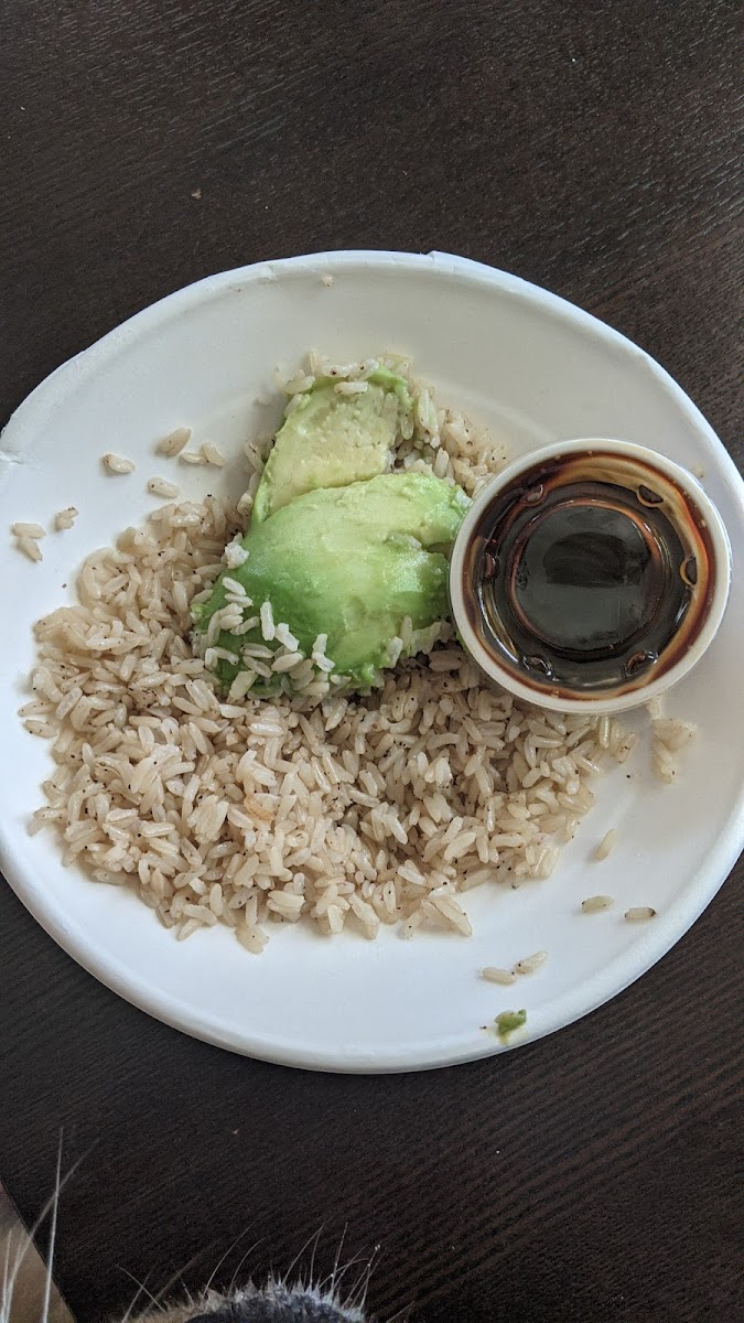 Gusto! - Healthy Bowls & Wraps-6
