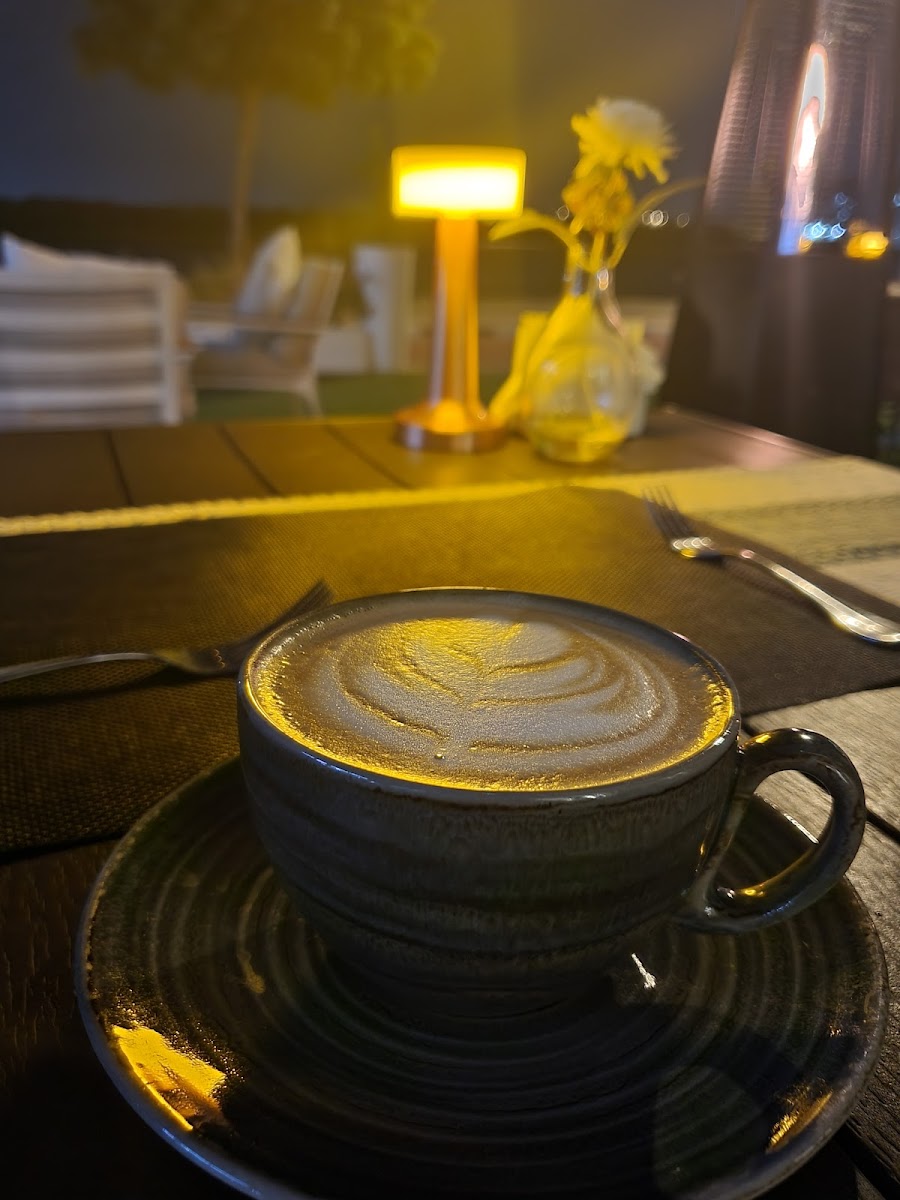 Gusto Restaurant & Cafe مطعم و كافيه جوستو-9