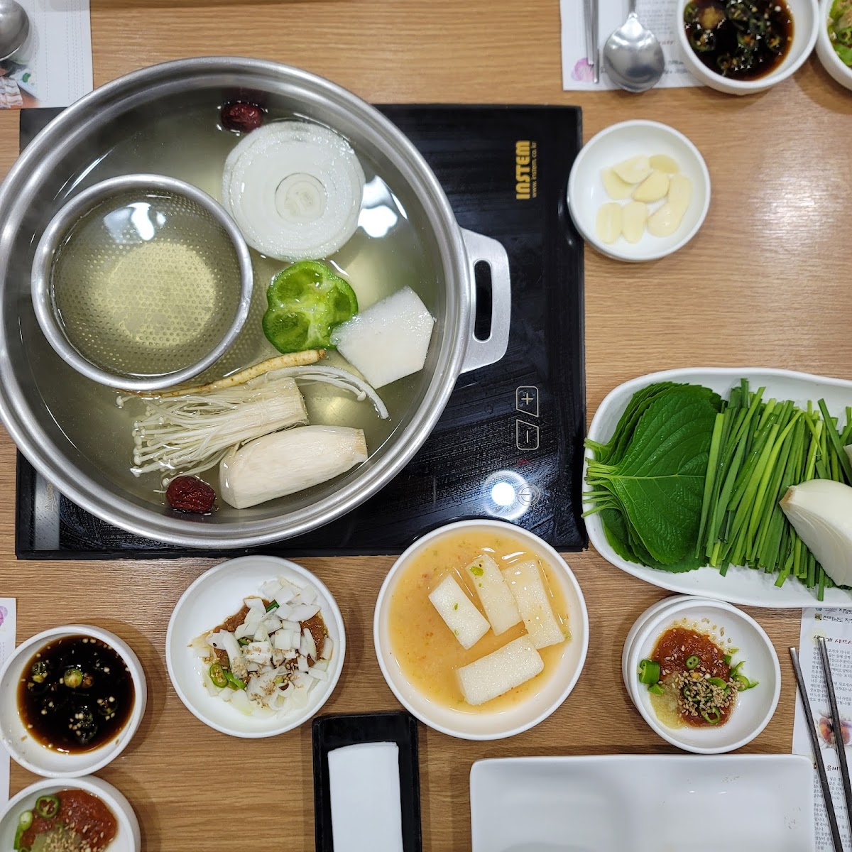 Gyeongdo Hoegwan-3