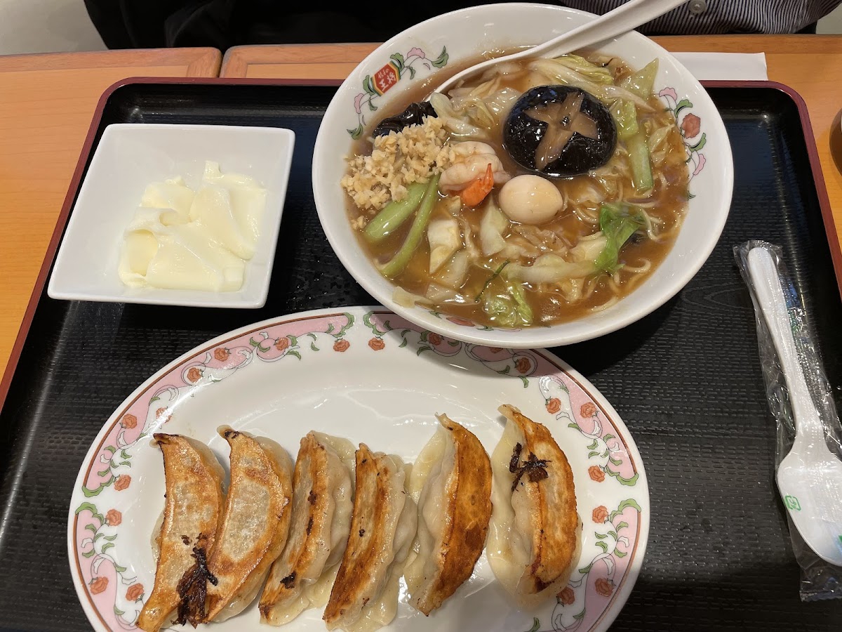 Gyoza No Ohsho - Waseda Natsumezaka-Dori Street-9