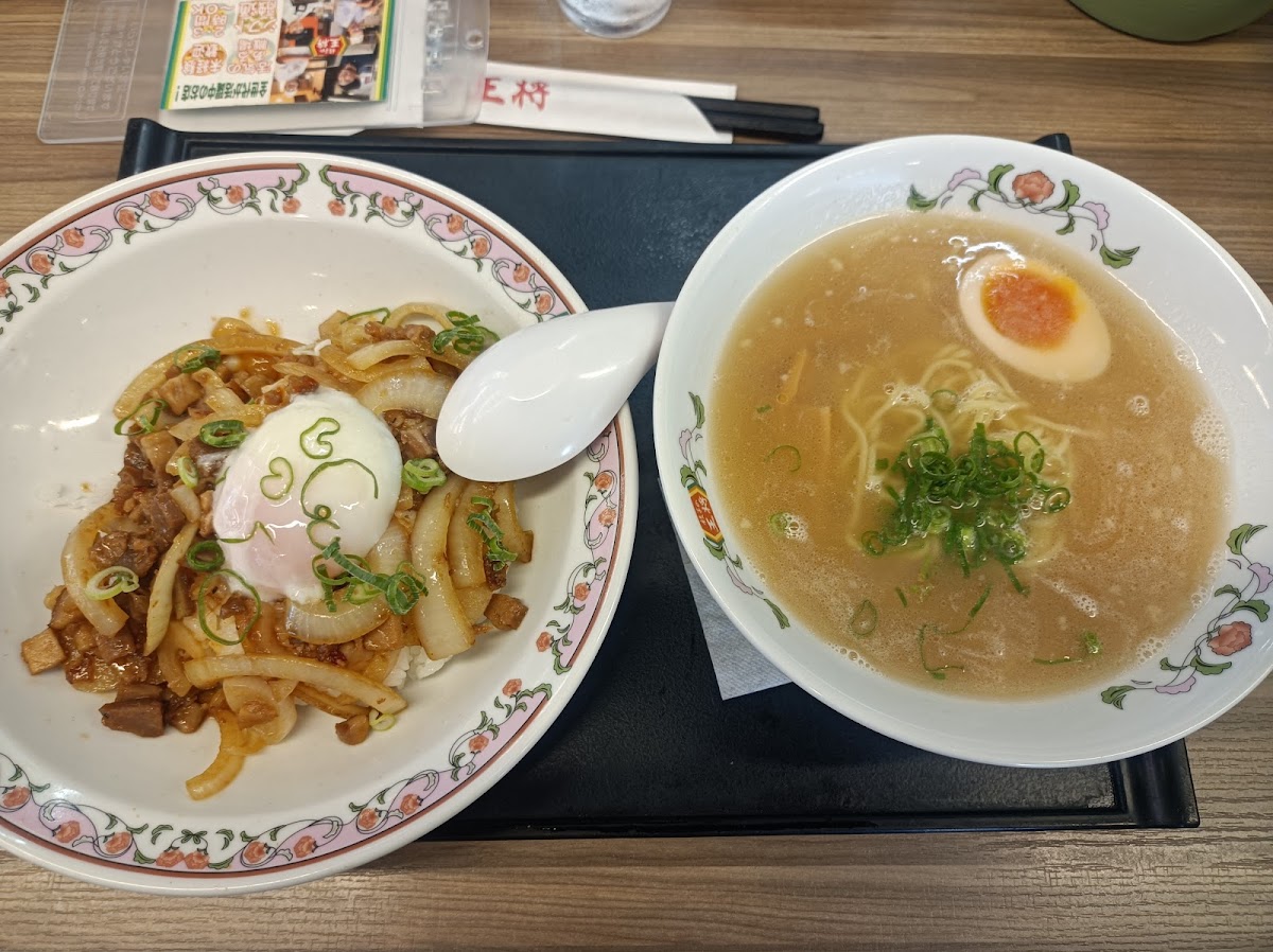 Gyoza Ohsho-8