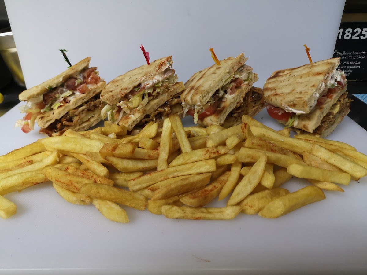 Gyropolis - Greek Traditional Grill House-3