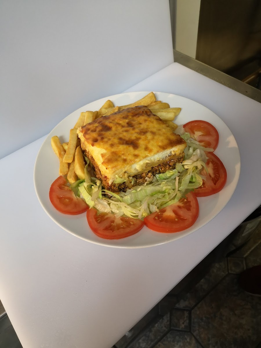 Gyropolis - Greek Traditional Grill House-7