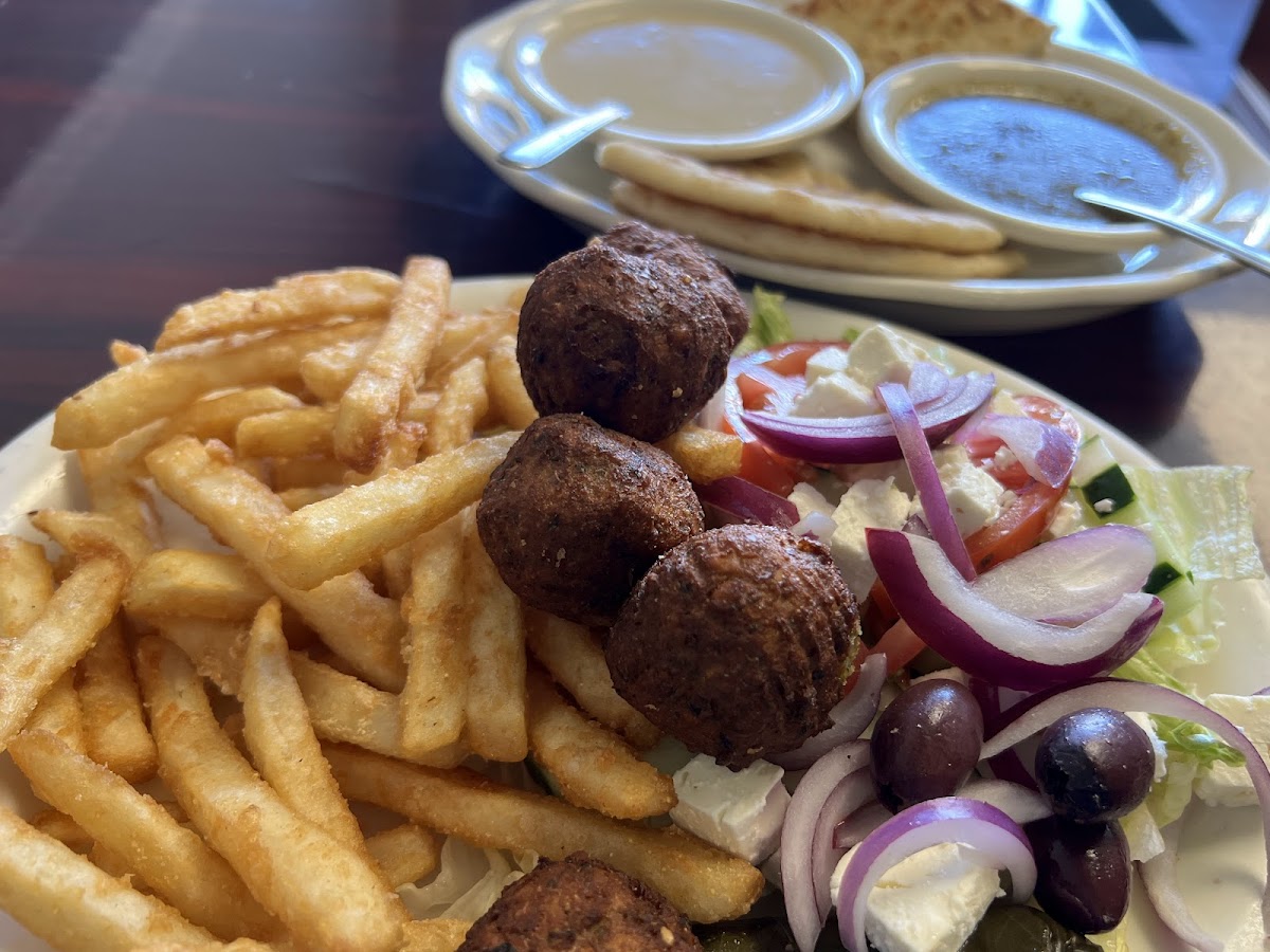 Gyros & Heros-3