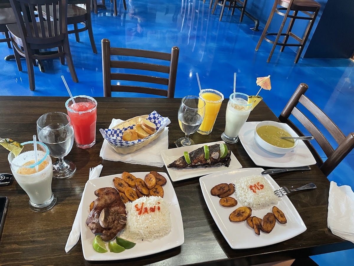 Habana Blue Bar - Restaurant-3