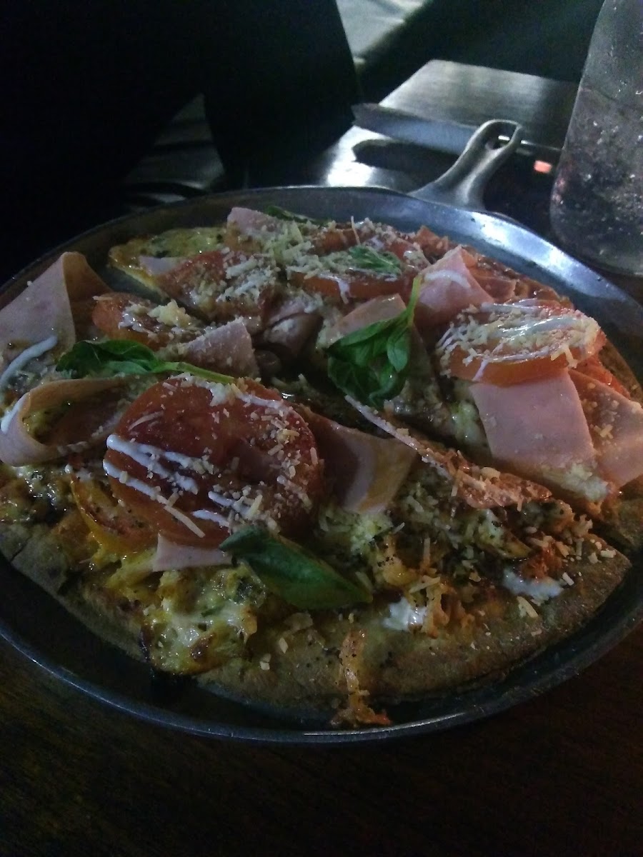 Habemus Pizza-6