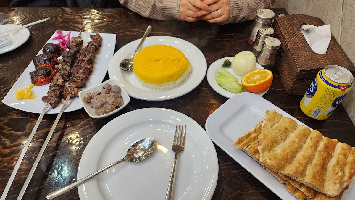 Haj Hosein Restaurant-5