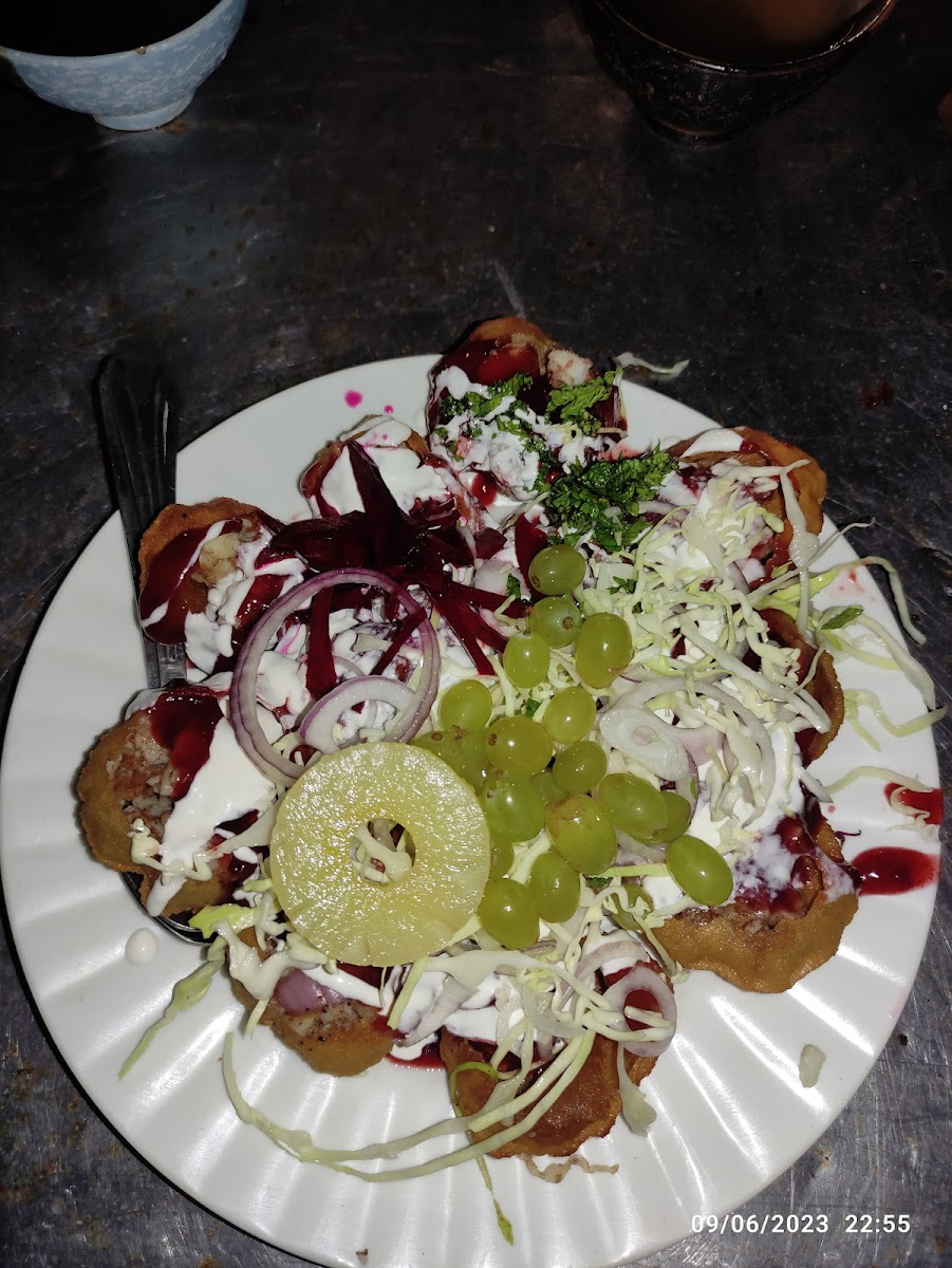 Haji Bashir Yadgar Daal Chawal And Restaurant-7