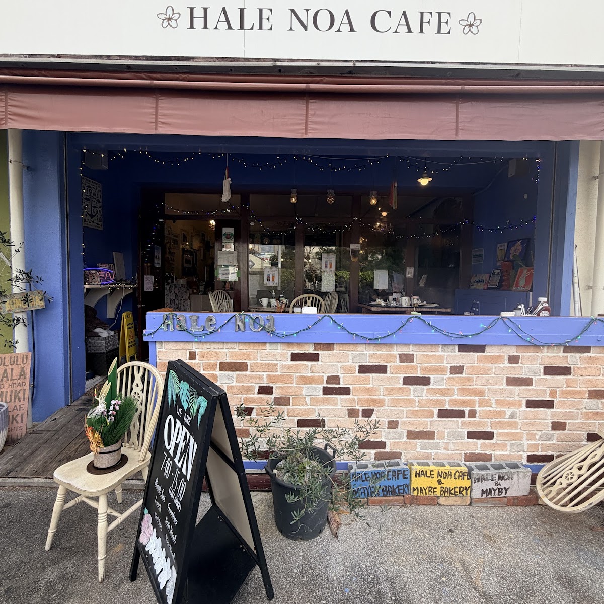 Hale Noa Cafe-3