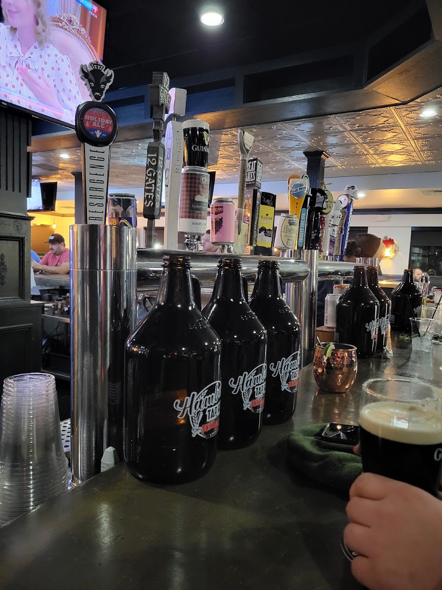 Hamburg Taproom - Just Pizza & Wing Company-5