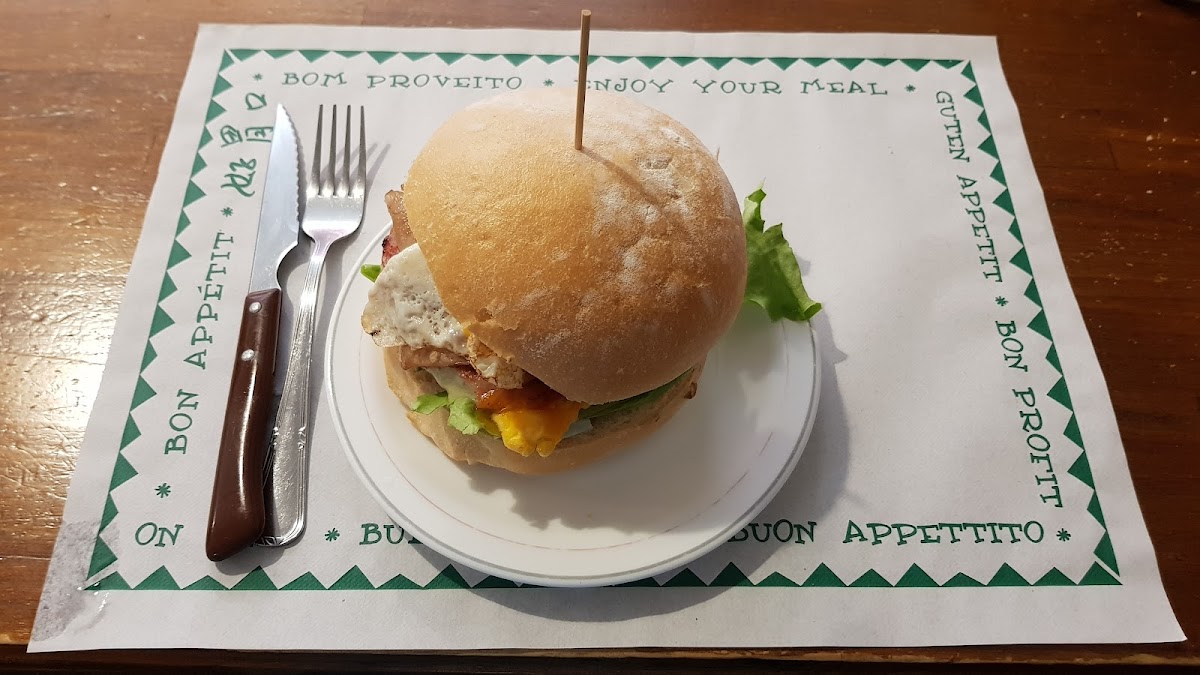 Hamburguesería Súbito-10