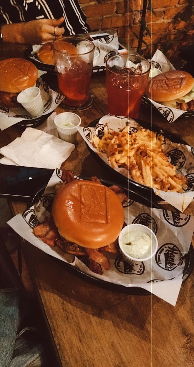 Hanks Original Burger - Lanchonete E Delivery Em Itajai-7