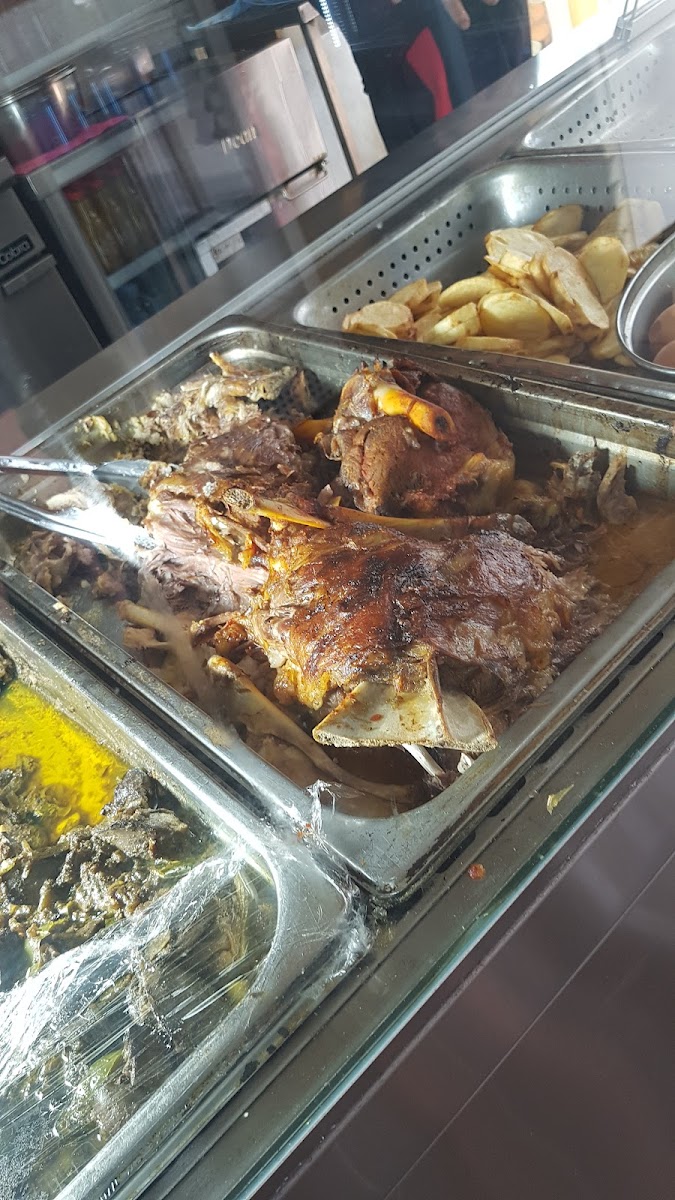 Happiness & Middle Eastern Food Catering-9