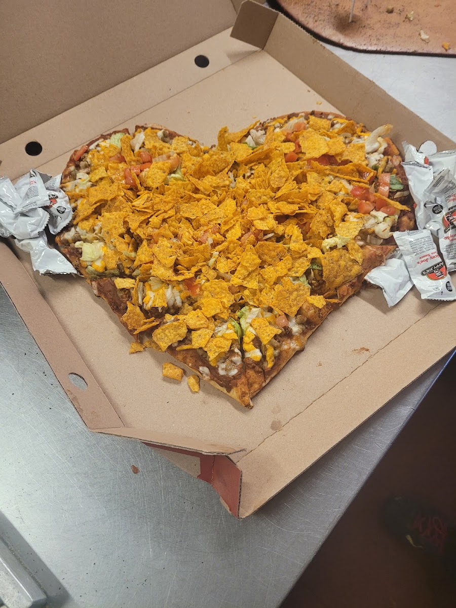 Happy Joe's Pizza & Ice Cream - Muscatine- Grandview-7
