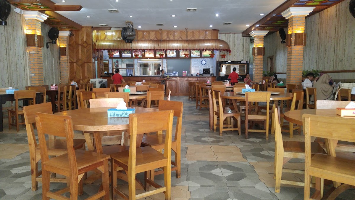Happy Resto
