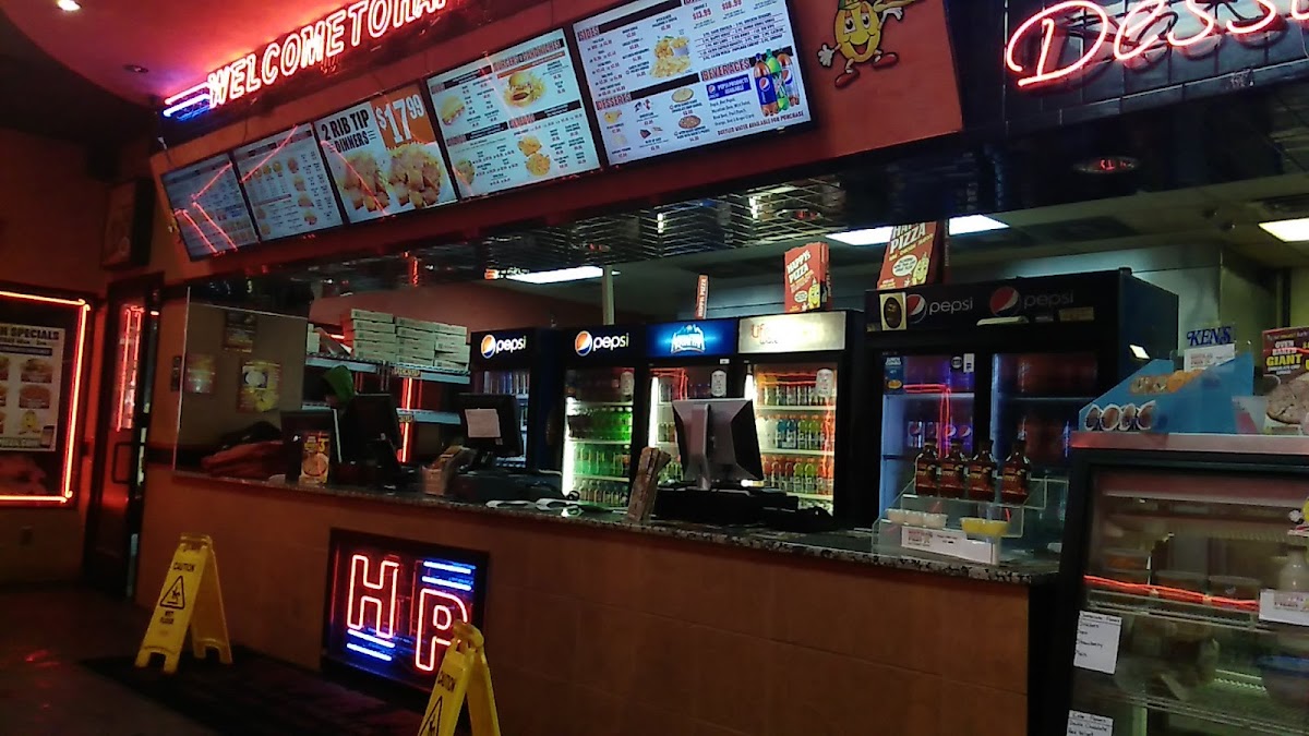 Happy's Pizza-3