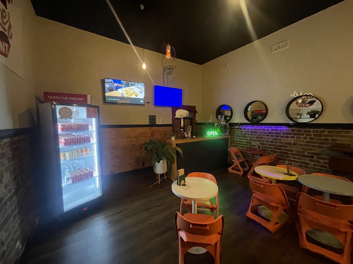 Harding's Burger Joint-4
