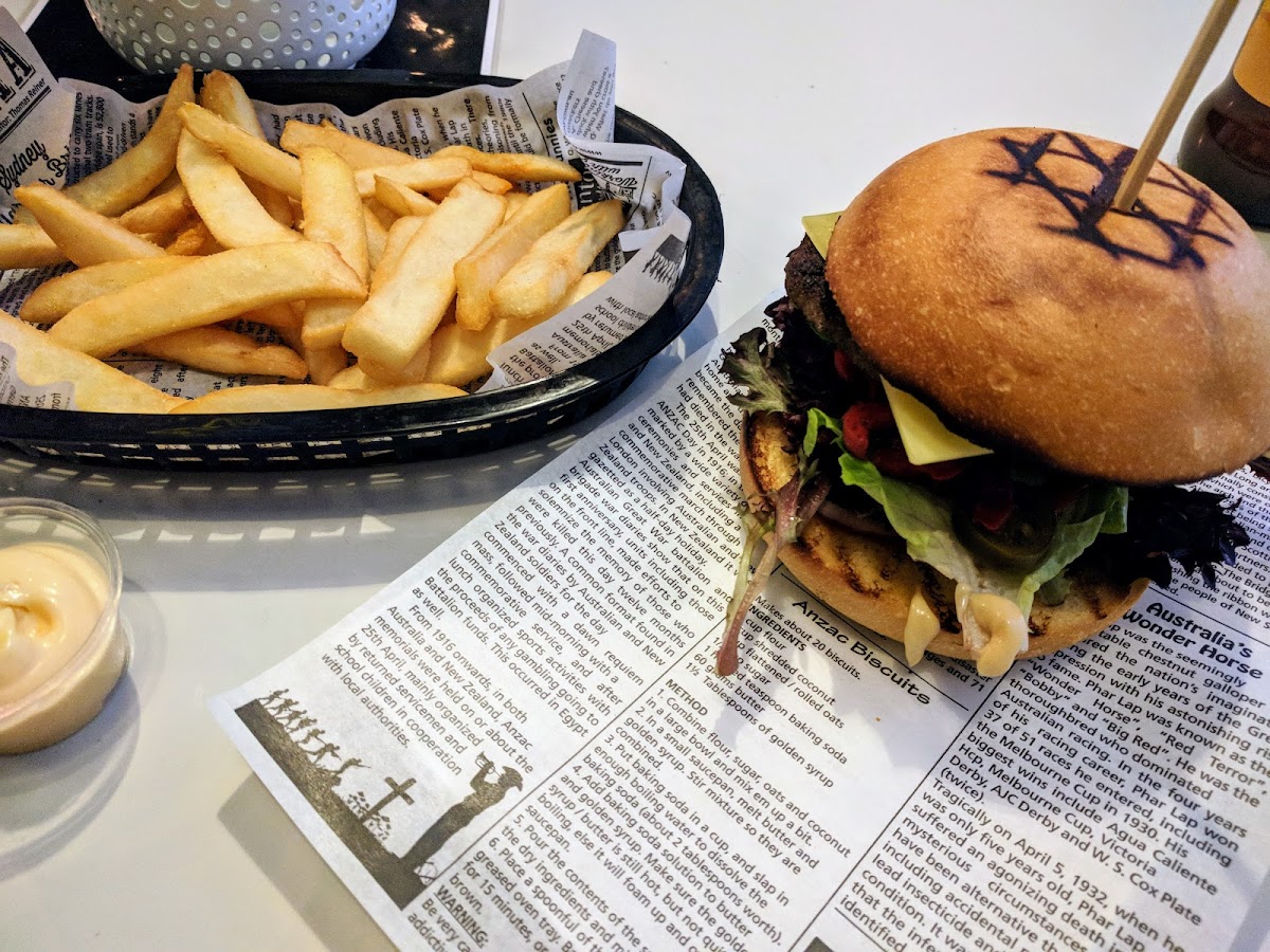 Harding's Burger Joint-9