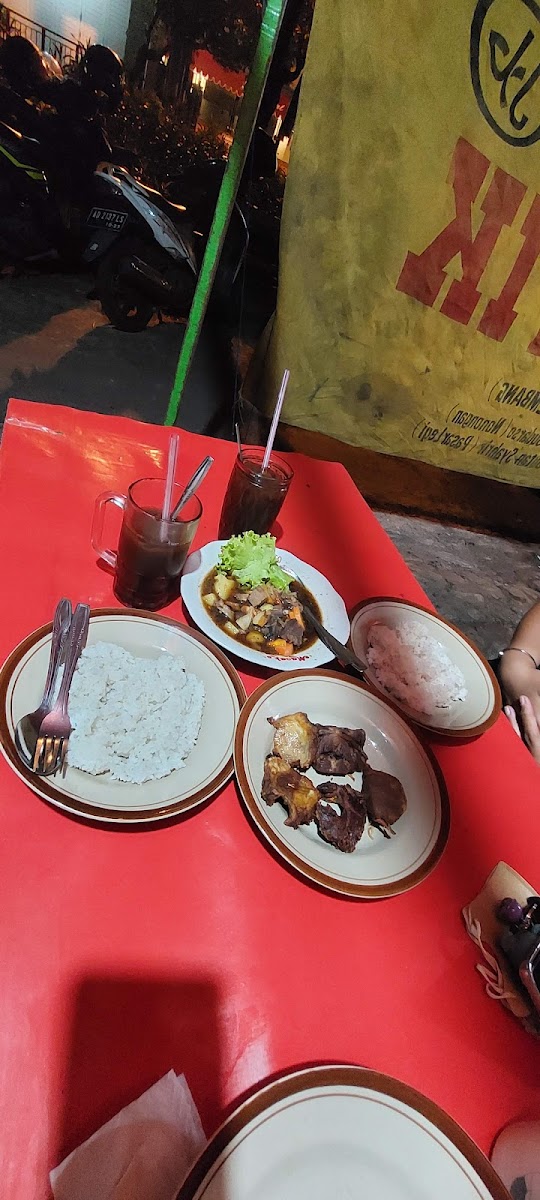 Harjo Bestik Pasar Kembang-6