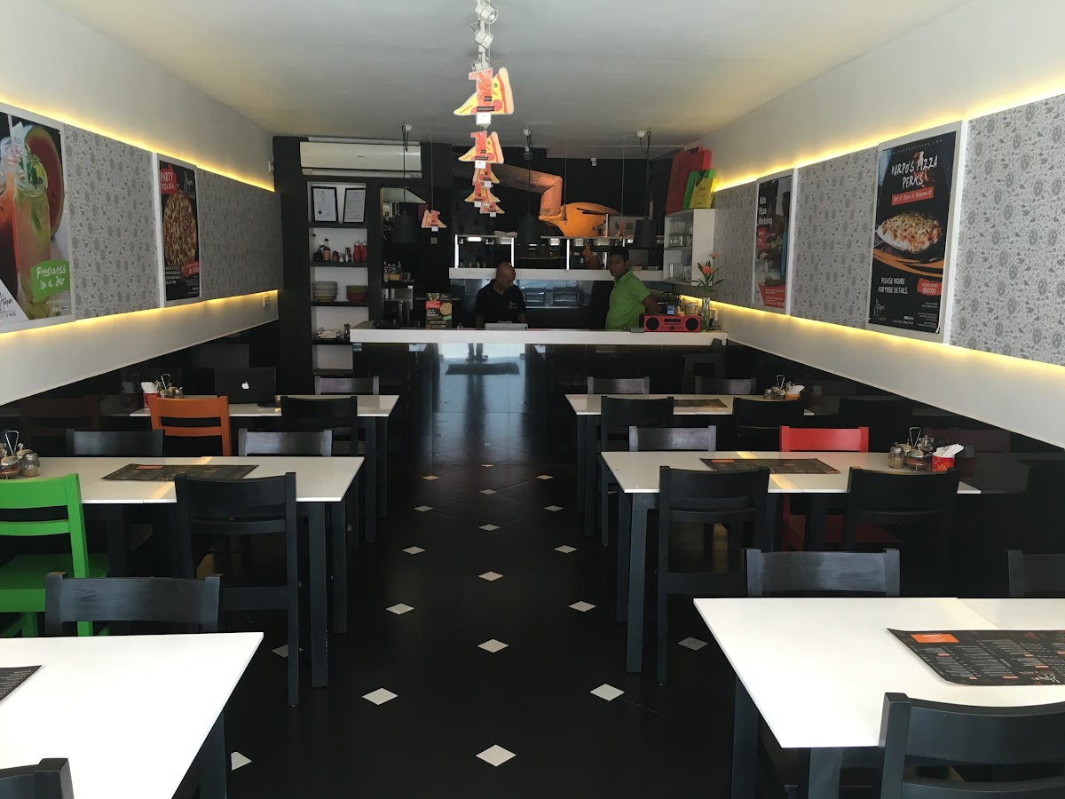 Harpos Pizza And Pasta Nugegoda