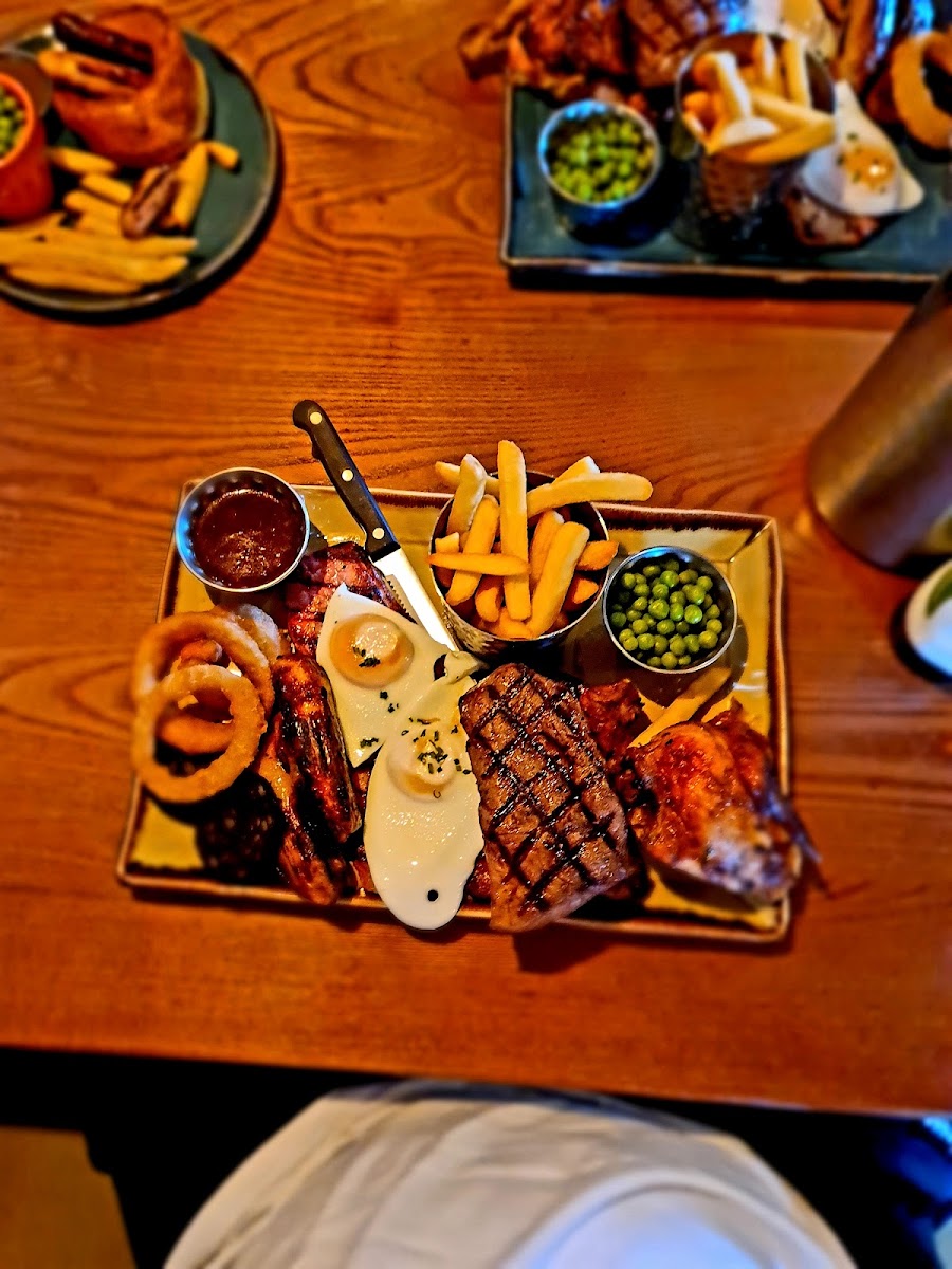 Harvester Poachers Cottage Stoke-8