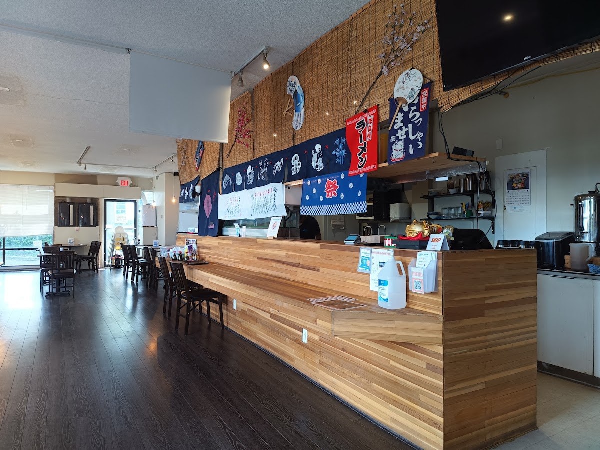 Hashi Sushi Japanese Restaurant