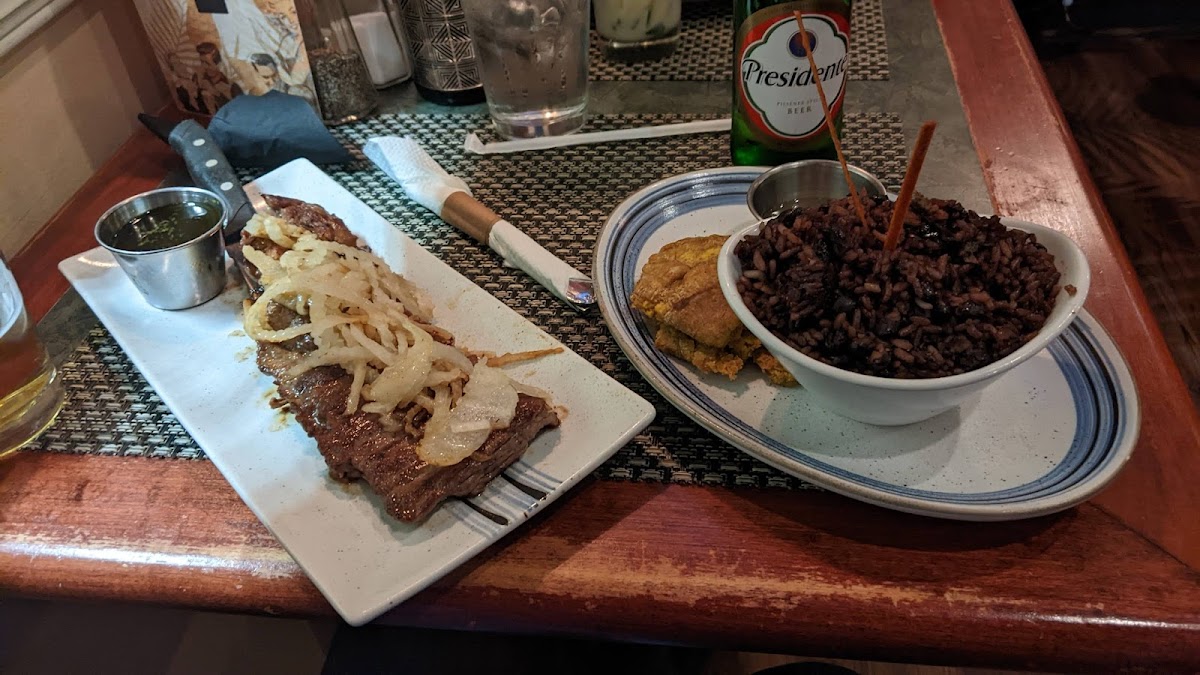 Havana Carolina Restaurant & Bar-8