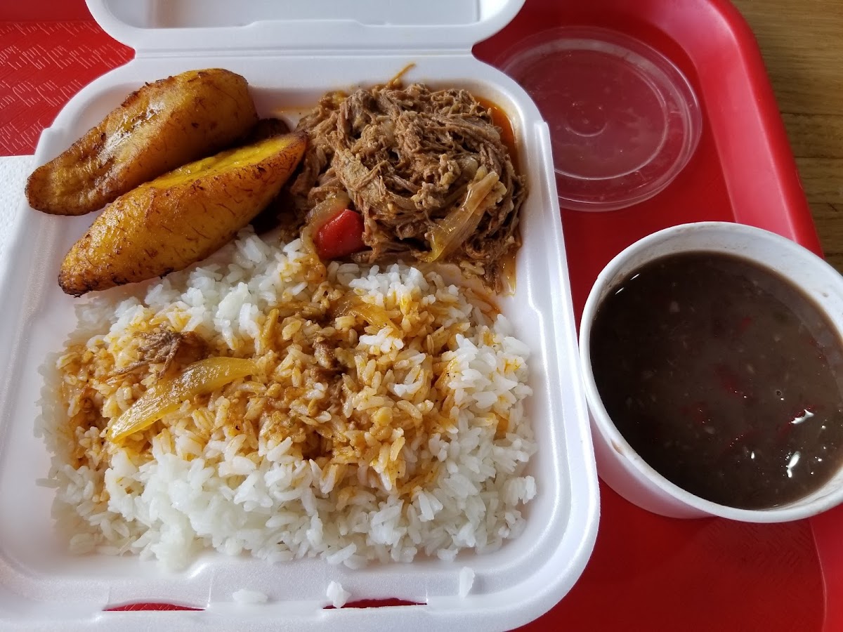 Havana Express Cuban Kitchen & Bakery-6