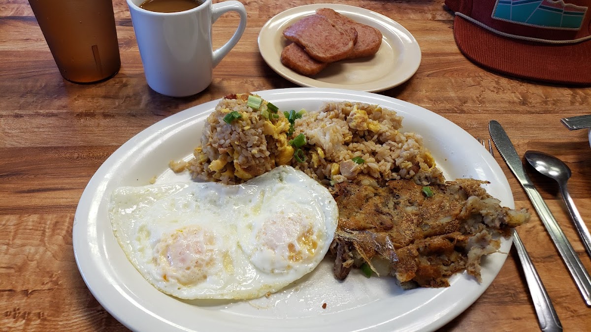 Hawaiian Style Cafe-9
