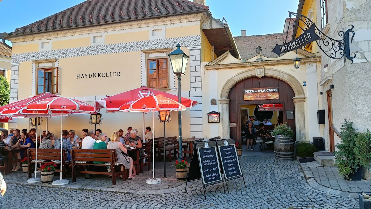 Haydnkeller Restaurant & Pizzeria