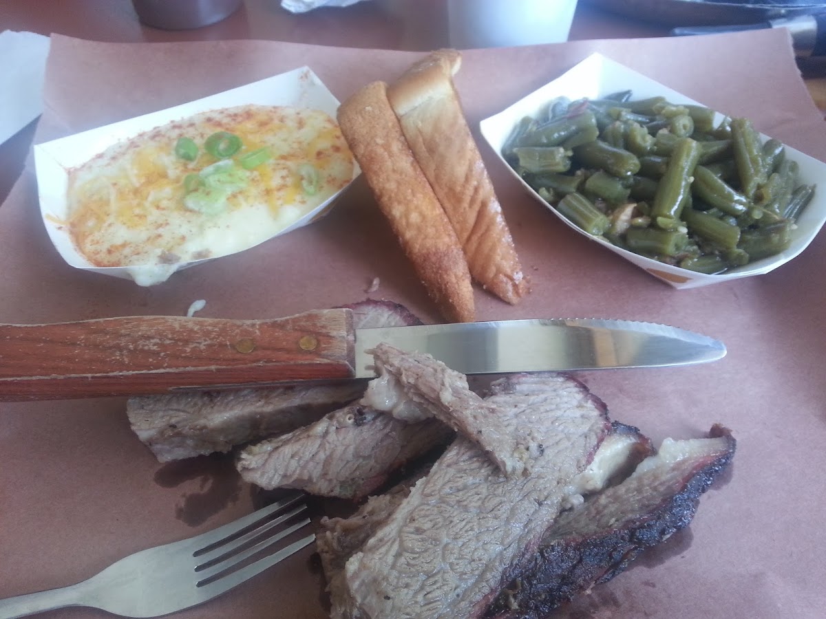 Haywood Smokehouse-9