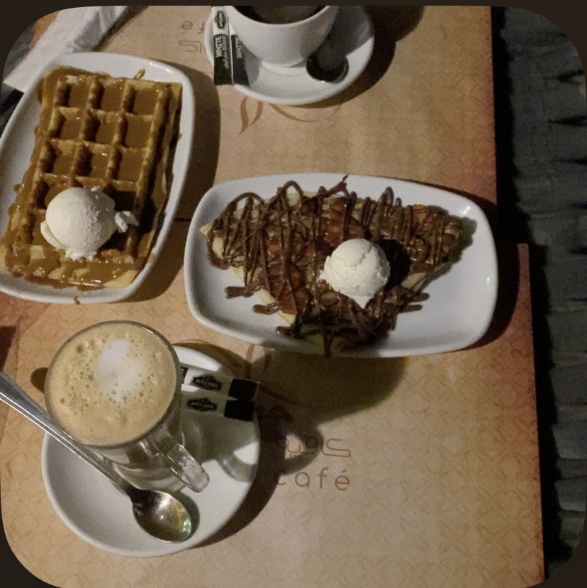 Hazawi Restaurant &cafe-3