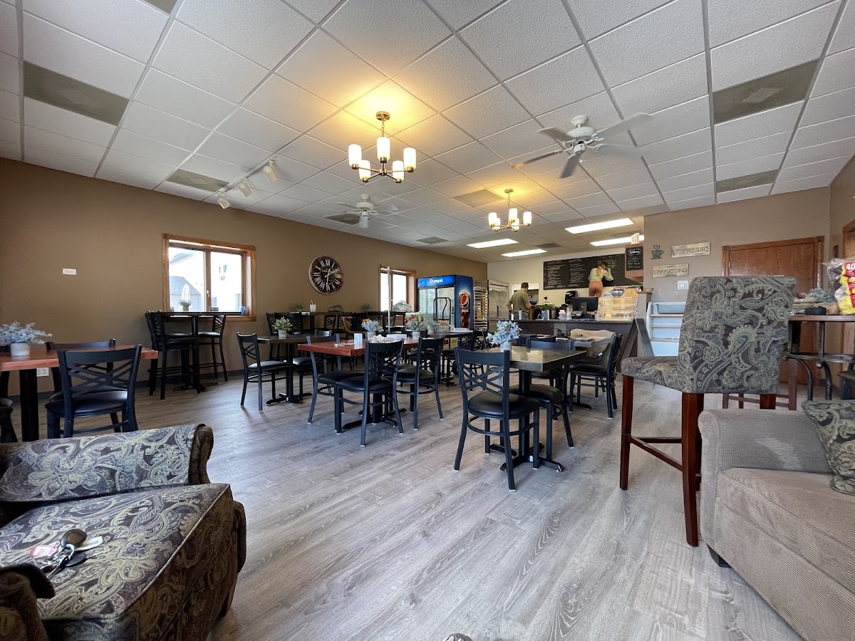 Heidi’S Huggamug Cafe