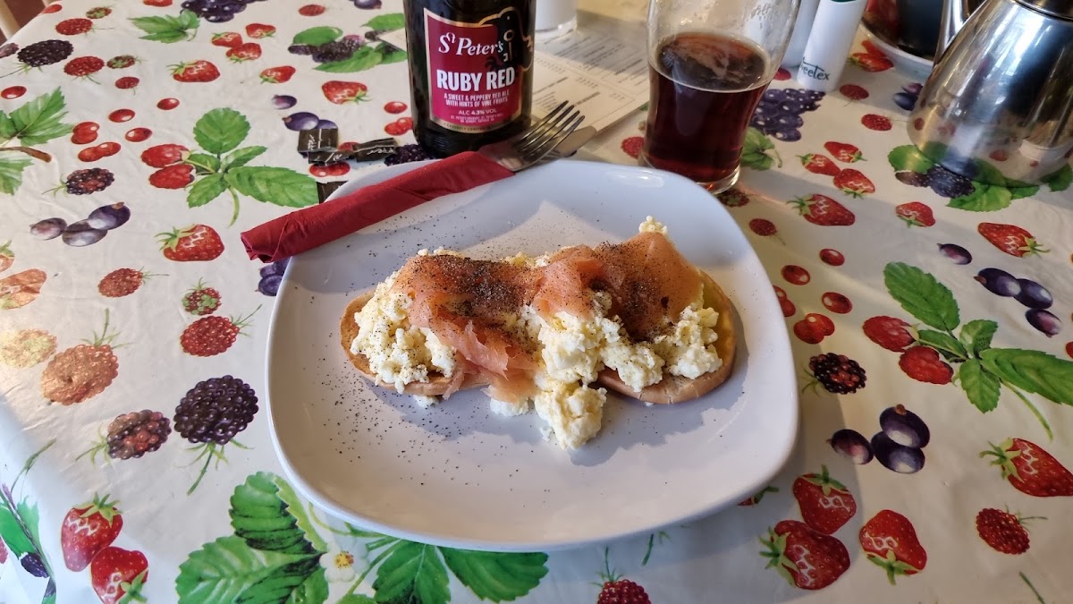 Henstead Country Cafe, The Little Craft Bottle Shop-7