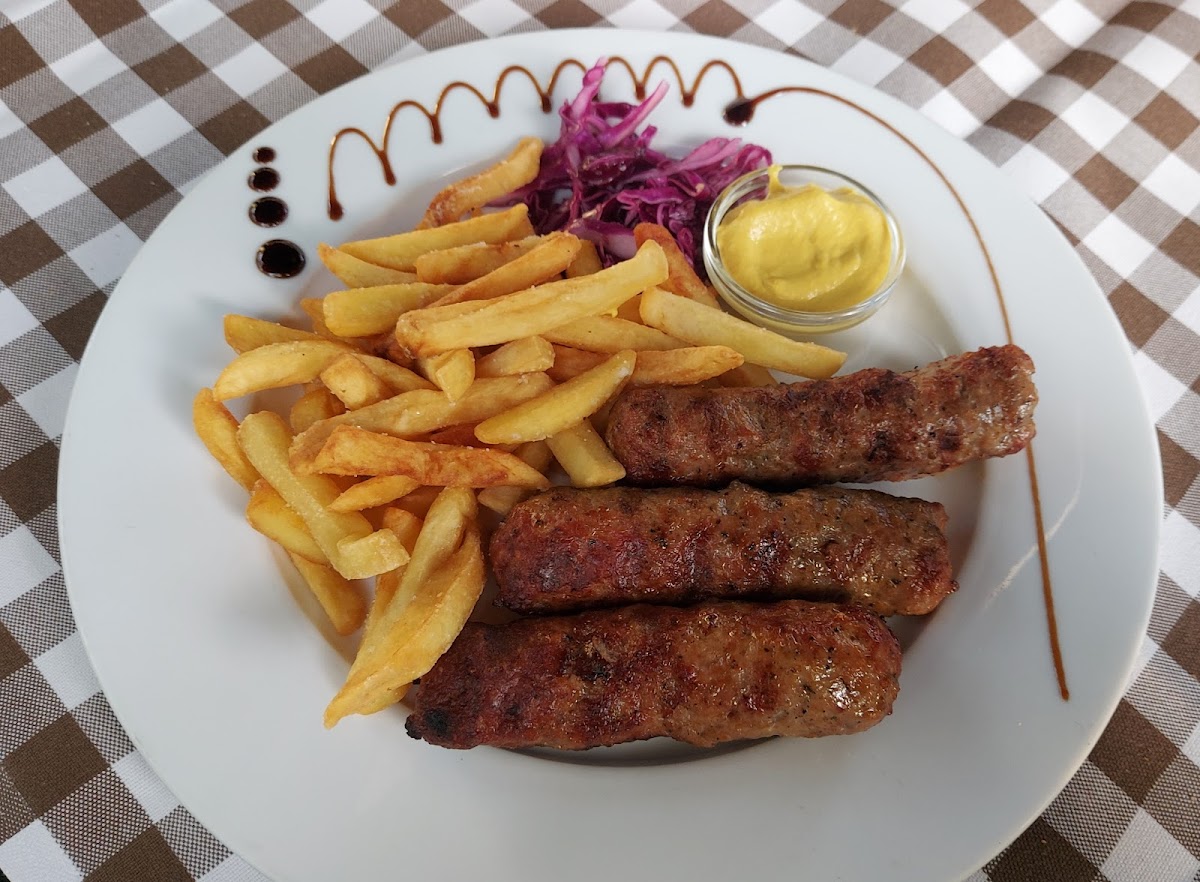 Hermannstadt Grillhaus / Offenbach Am Main-4